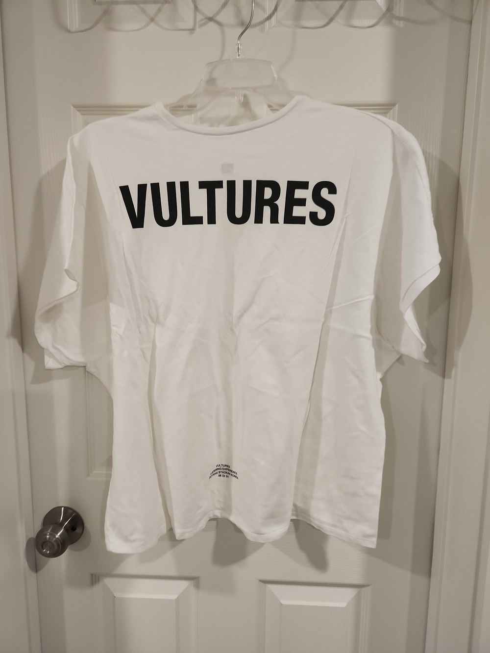 Yeezy Vultures Korea Exclusive II Tshirt Size 2 Medium White New Yzy Kayne West